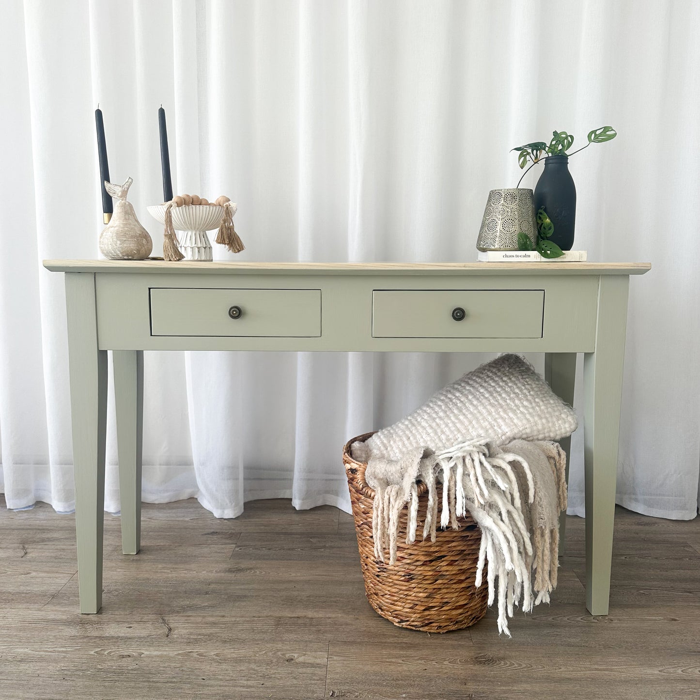 Chalk Effects Furniture Paint - Eucalyptus